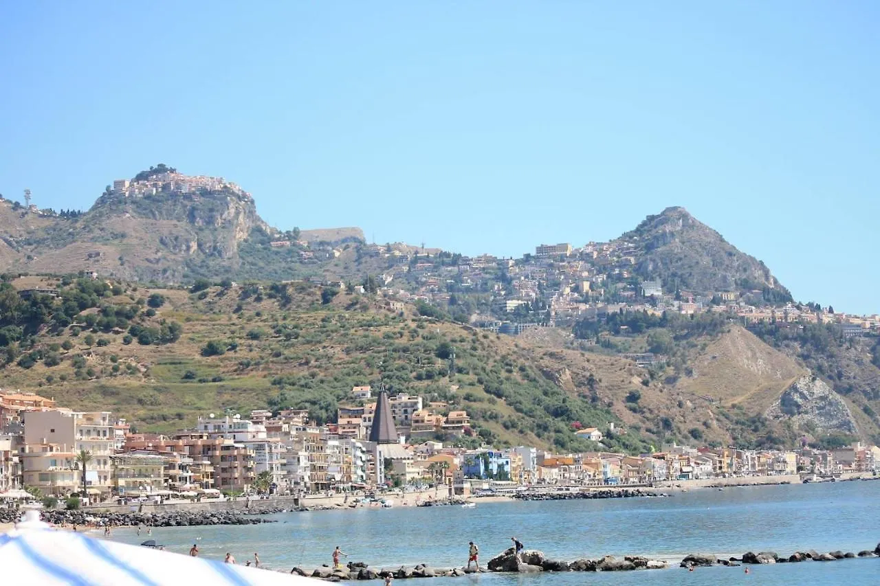 Ferienwohnung Casa Capri Giardini-Naxos